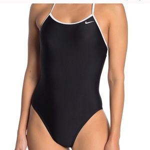 Nike Women's Solid Crossback Cut -Out Tank